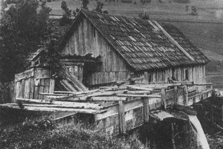 Stará spolková vodní pila Országů ve Stanovnici č. p. 149-500, později patřila J. Jochcovi (1930)